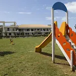 Baraka Apartahotel 3*